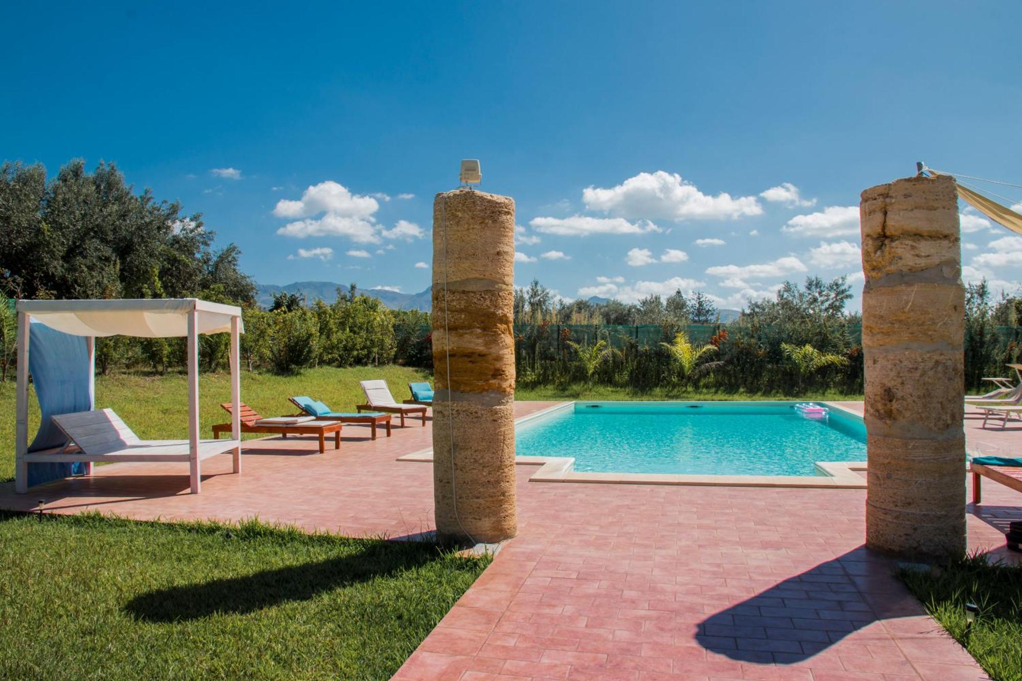 Villa con piscina Casale di Giò nel Golfo di Castellammare Partinico Exterior foto