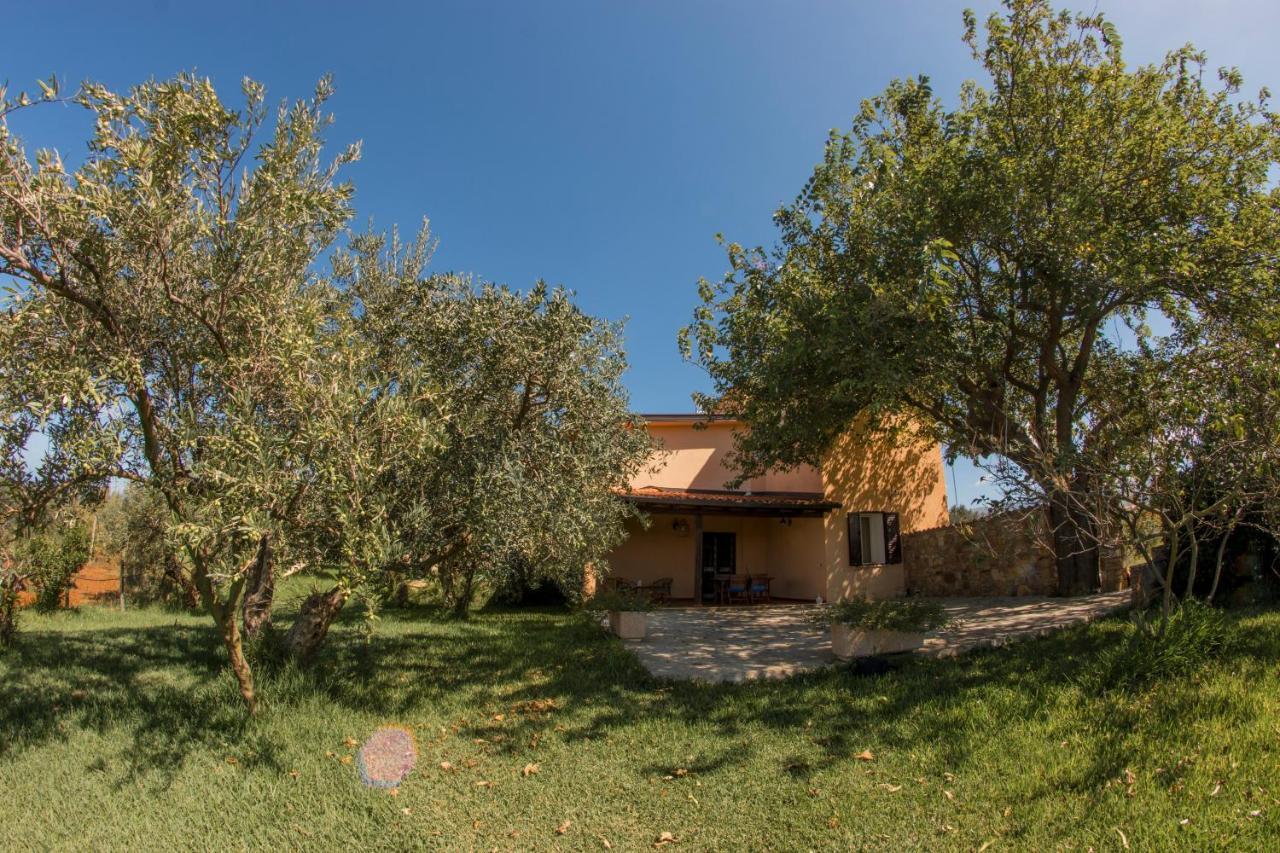 Villa con piscina Casale di Giò nel Golfo di Castellammare Partinico Exterior foto