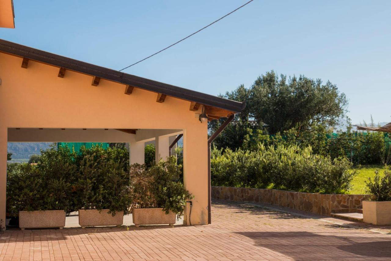 Villa con piscina Casale di Giò nel Golfo di Castellammare Partinico Exterior foto